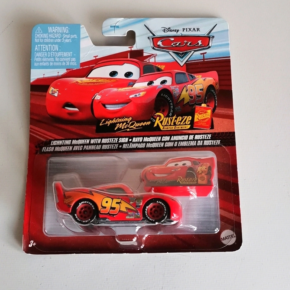 NIB Disney Cars Pixar  Lightning McQueen